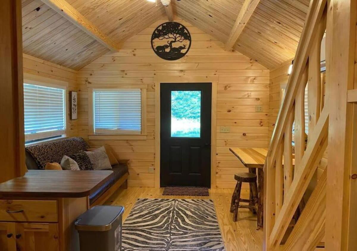 Serene 1Br Cabin Near Nc Z00 With Loft & Waterview Asheboro Extérieur photo